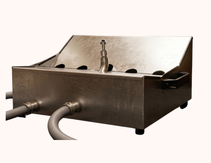 Drum-basin-_Full_of_Life_Wine_-_image_3